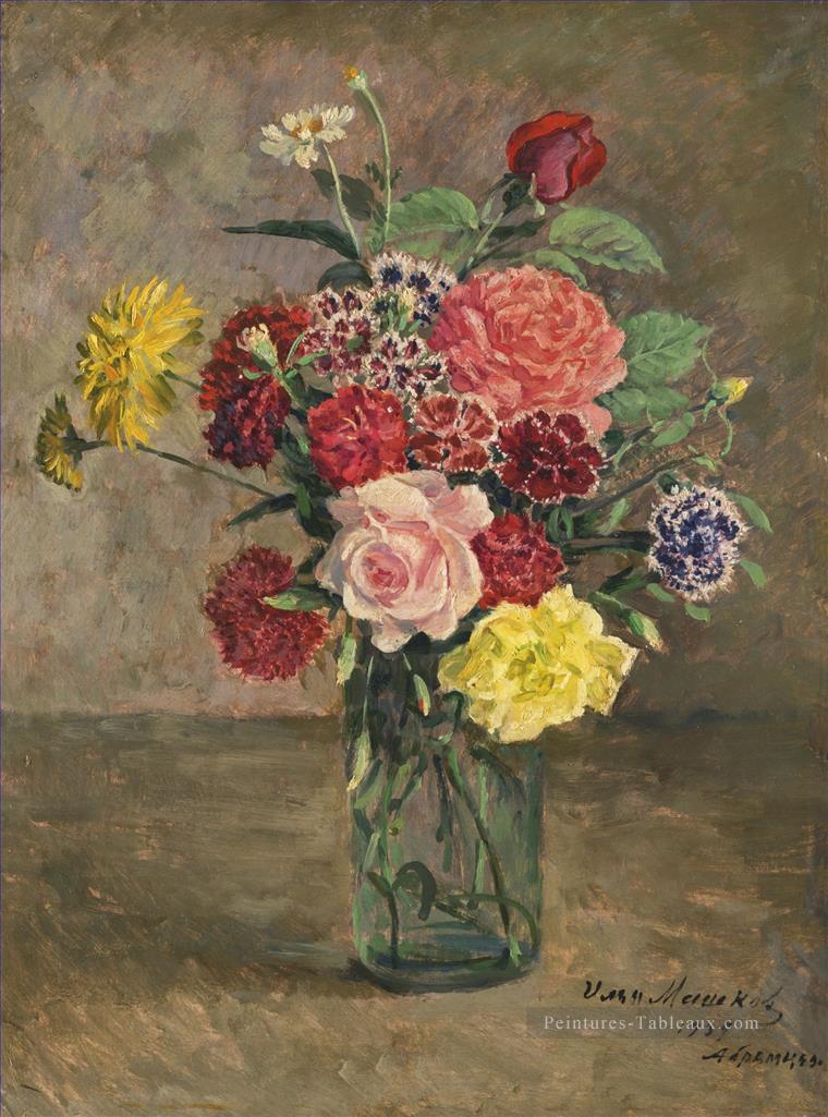 Nature morte WITH ROSES AND CARNATIONS IN A GLASS JAR Ilya Mashkov fleurit l’impressionnisme Peintures à l'huile